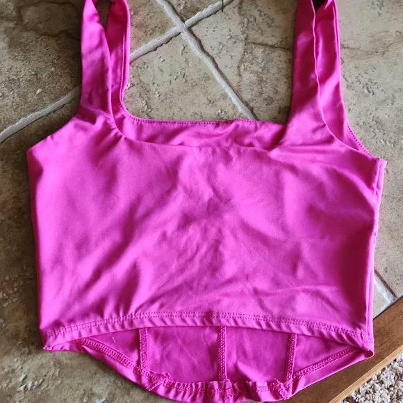 Bundle of 2 tank silky tank tops size womans  small - Picture 6 of 8